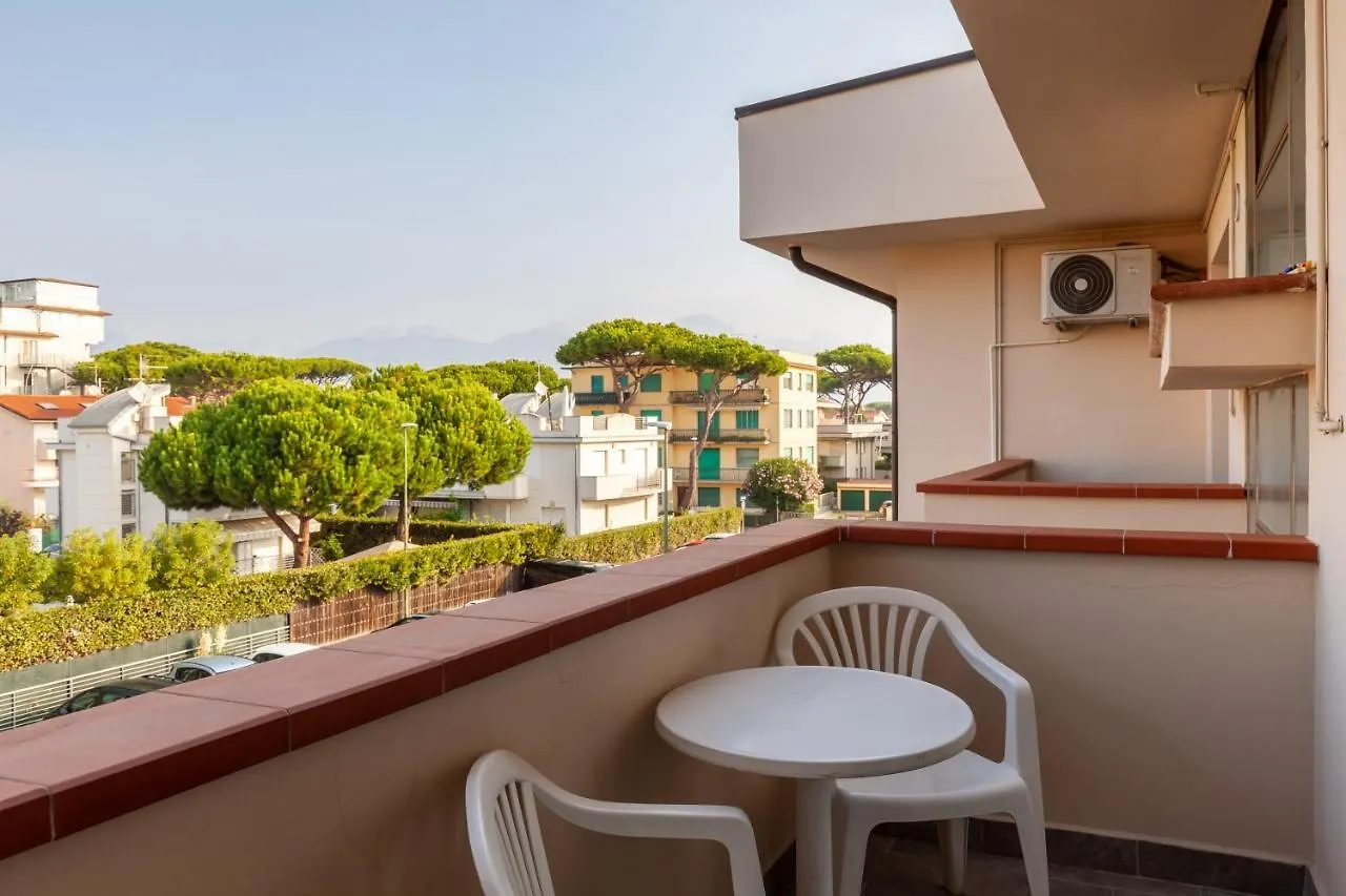 לידו די קאמאיורה Residence Caravel 12 0*, לידו די קאמאיורה איטליה