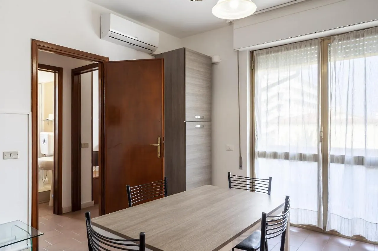 בית נופש לידו די קאמאיורה Residence Caravel 12
