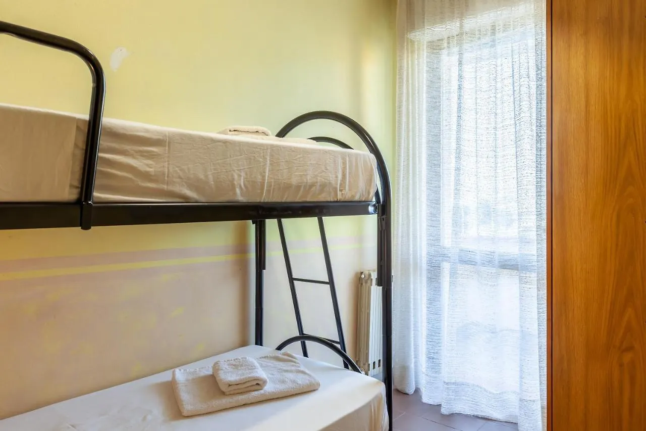 Residence Caravel 12 Lido di Camaiore Holiday home